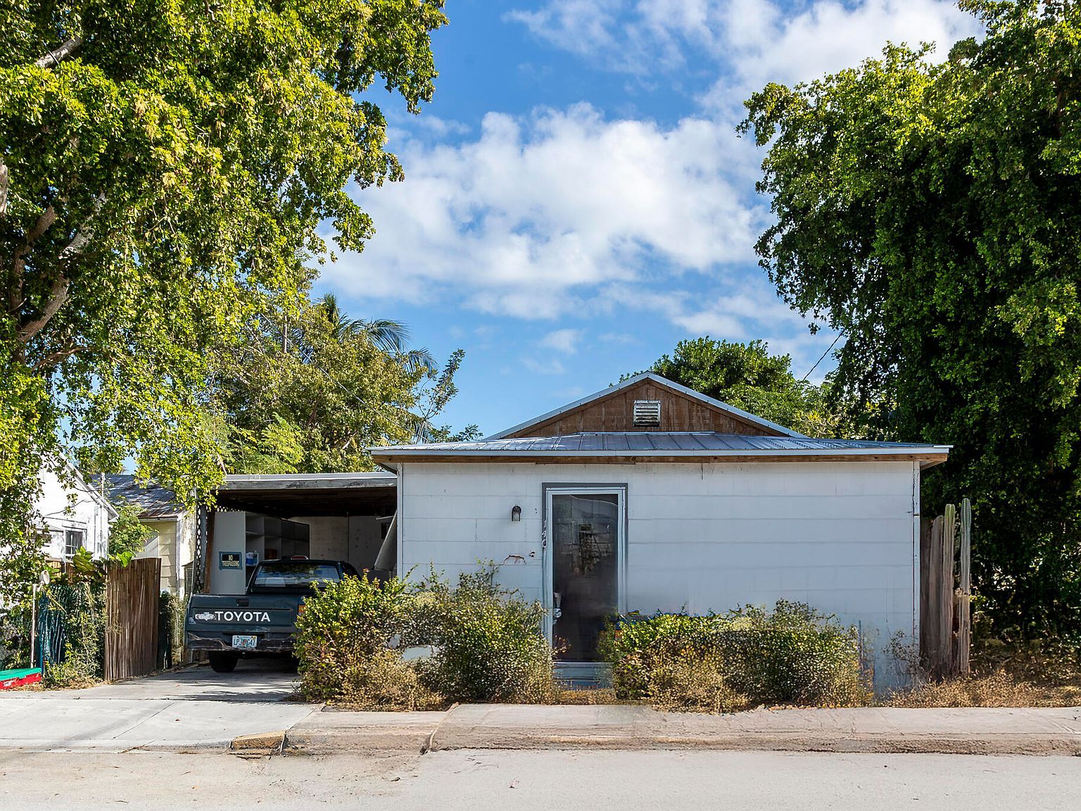 1401 5th St Key West, FL 33040 - Thumbnail 4