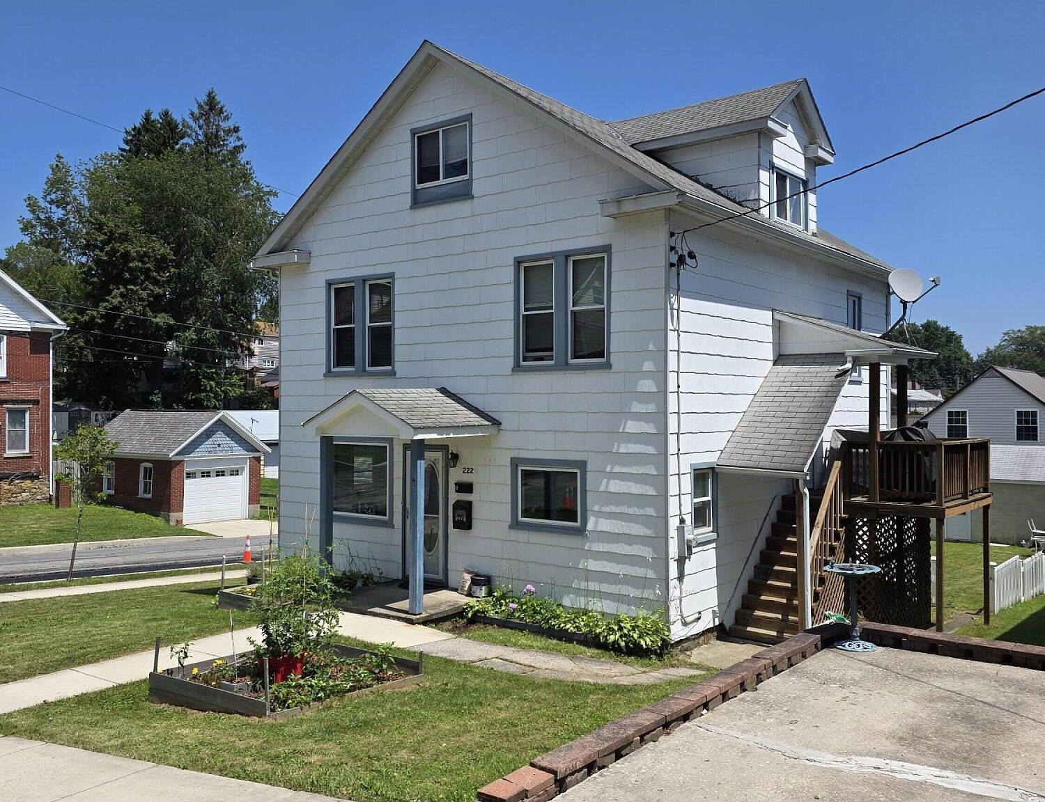 222 N Caroline St Ebensburg, PA 15931 - Thumbnail 4