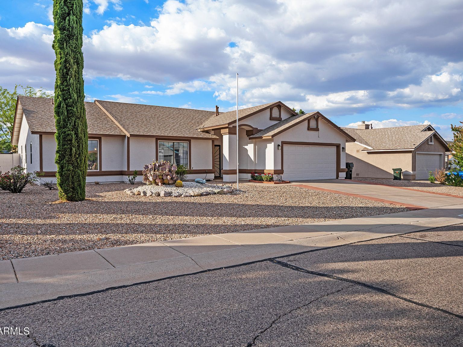 2539 Golden Eagle Dr Sierra Vista, AZ 85650 - Thumbnail 4