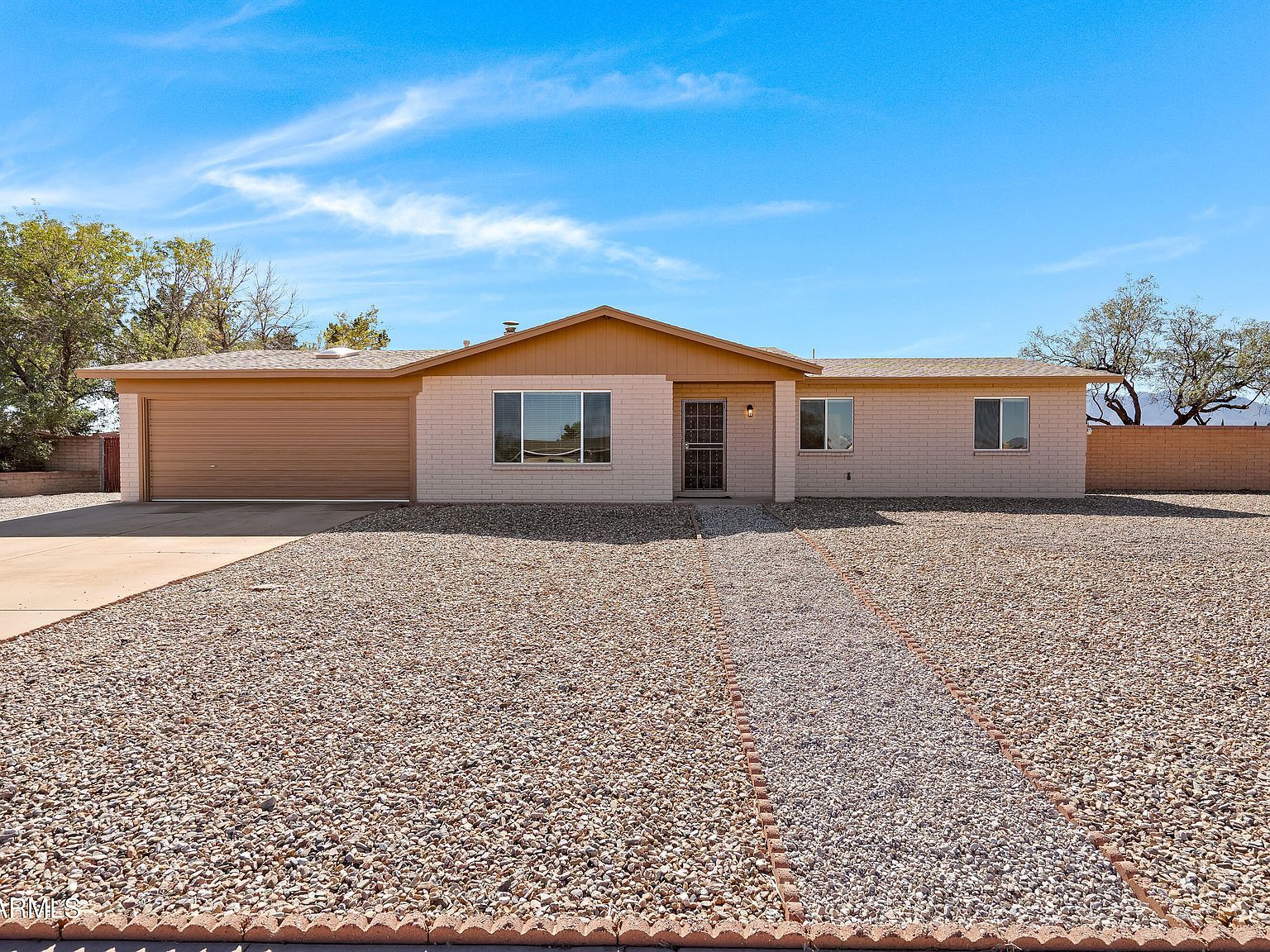 1900 E Foothills Dr Sierra Vista, AZ 85635 - Thumbnail 4