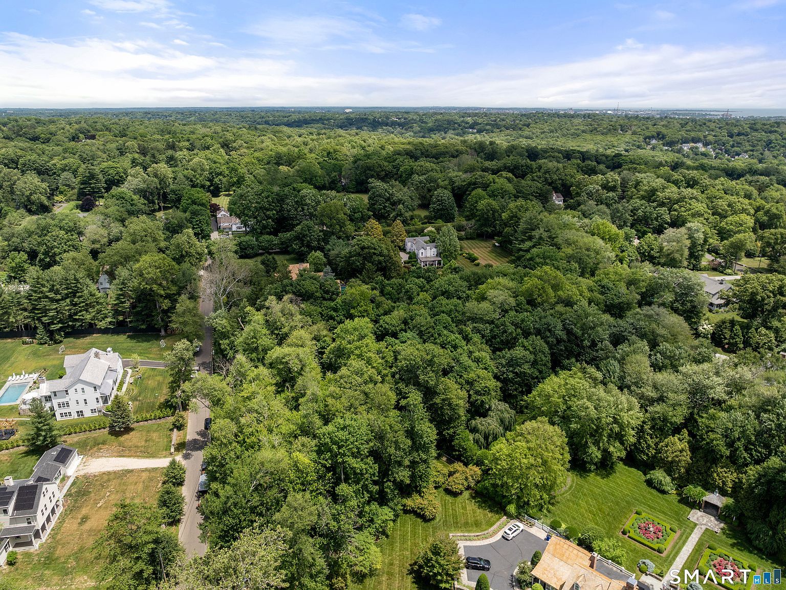 101 Hubbell Ln Fairfield, CT 06824 - Thumbnail 4