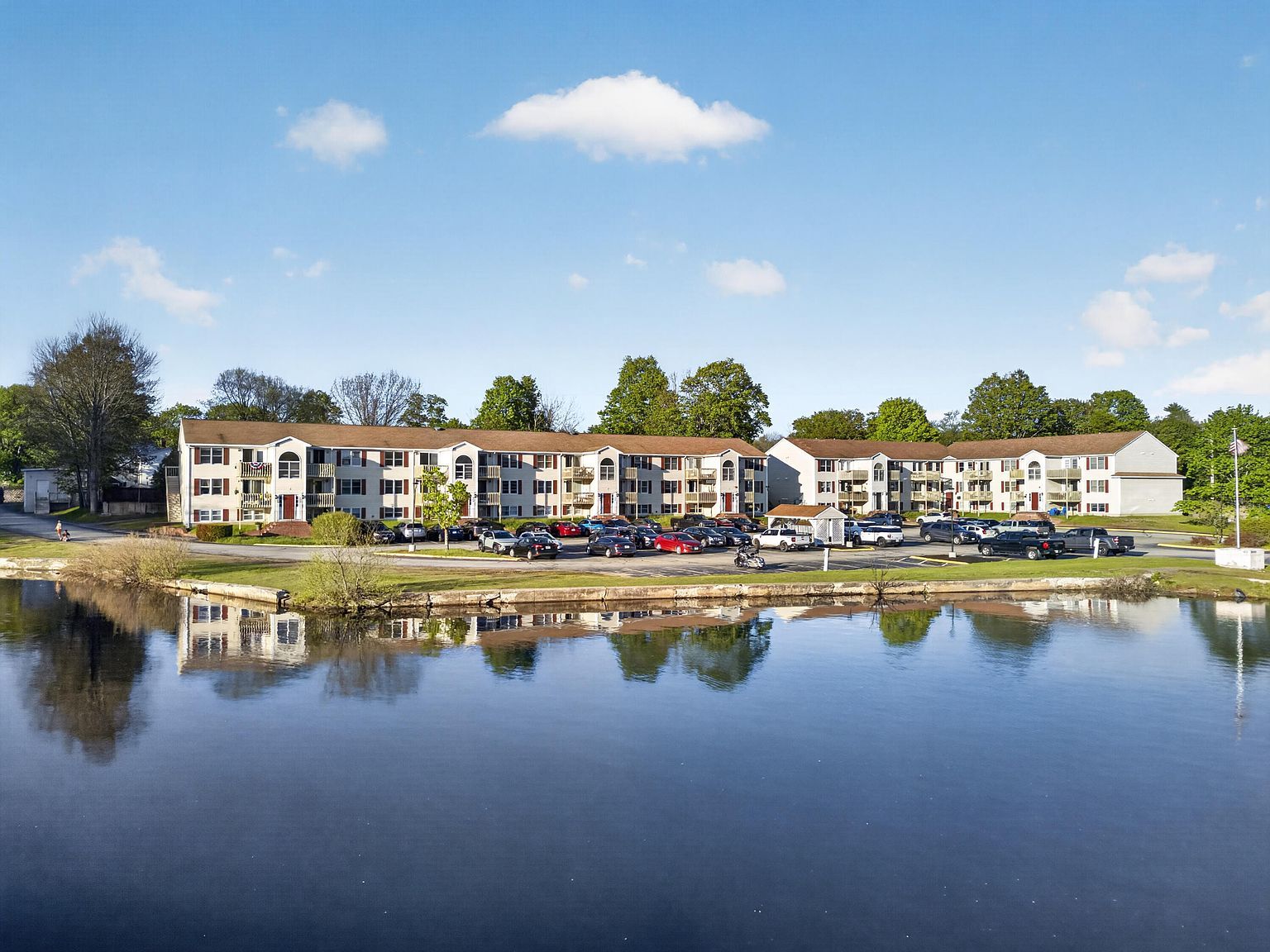 16 Mill St APT 32 Springvale, ME 04083 - Thumbnail 4