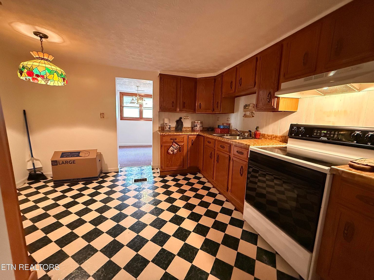 3682 Left Poor Valley Rd Pennington Gap, VA 24277 - Thumbnail 4