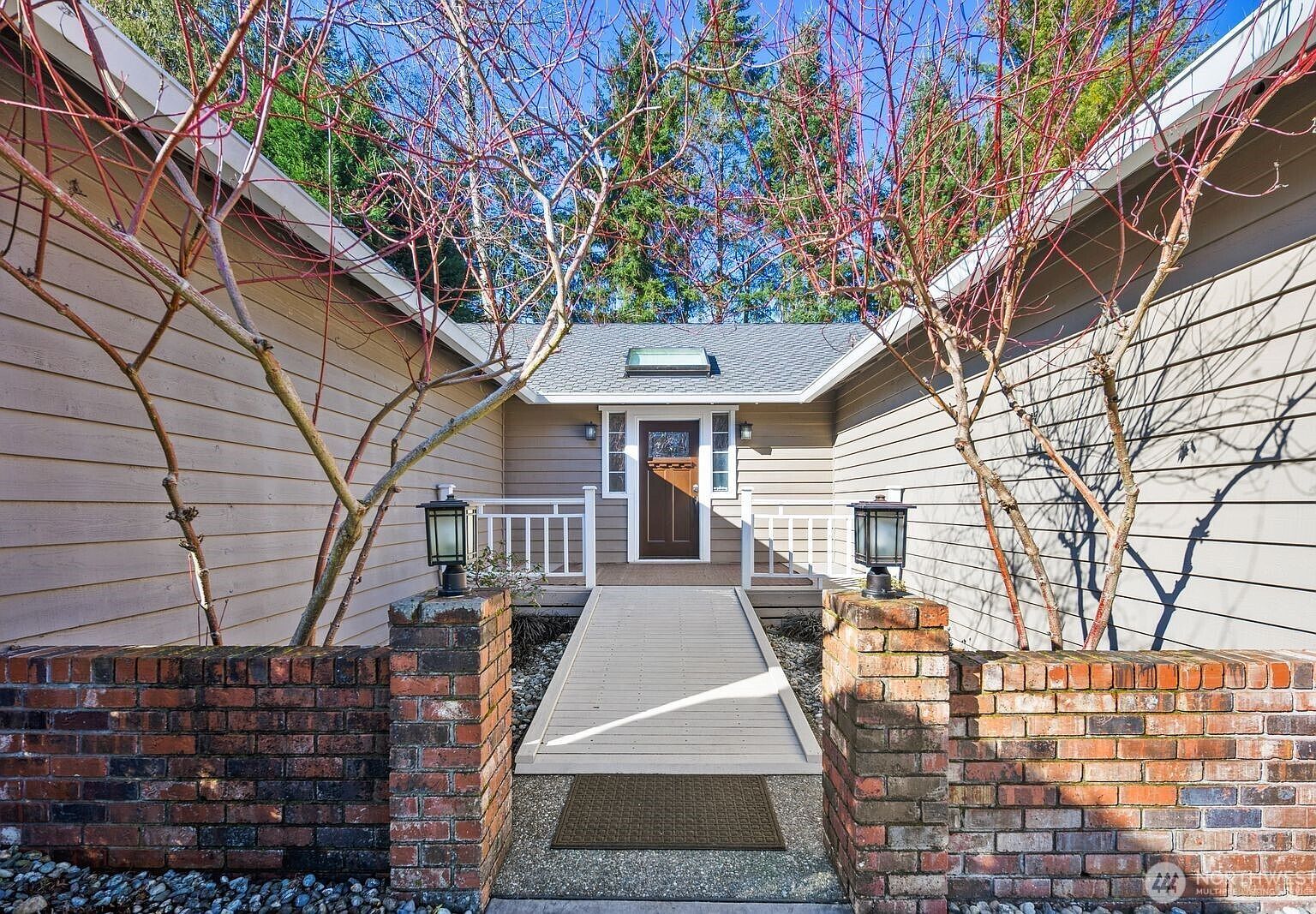 14210 Cascade Dr SE Snohomish, WA 98296 - Thumbnail 4