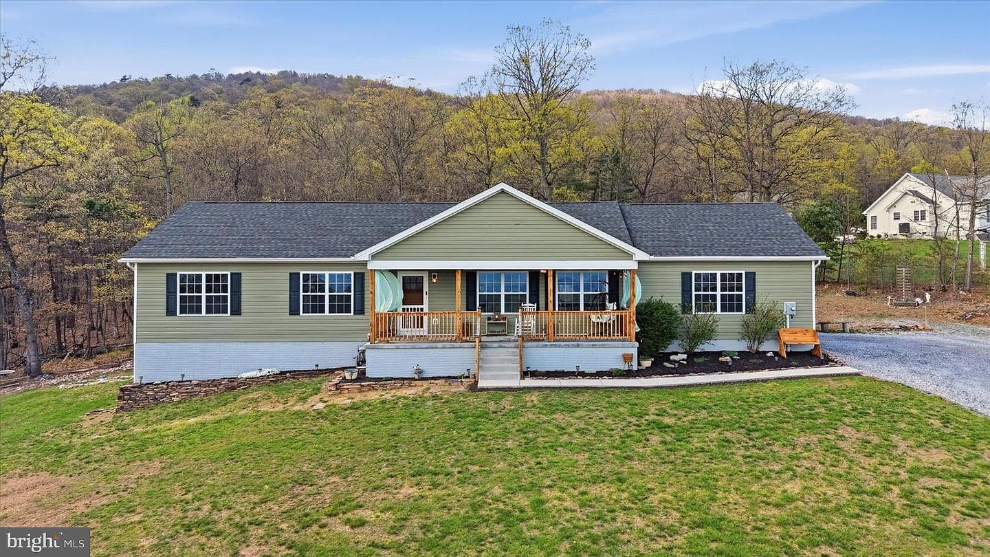 379 Jura Dr Hedgesville, WV 25427 - Thumbnail 4