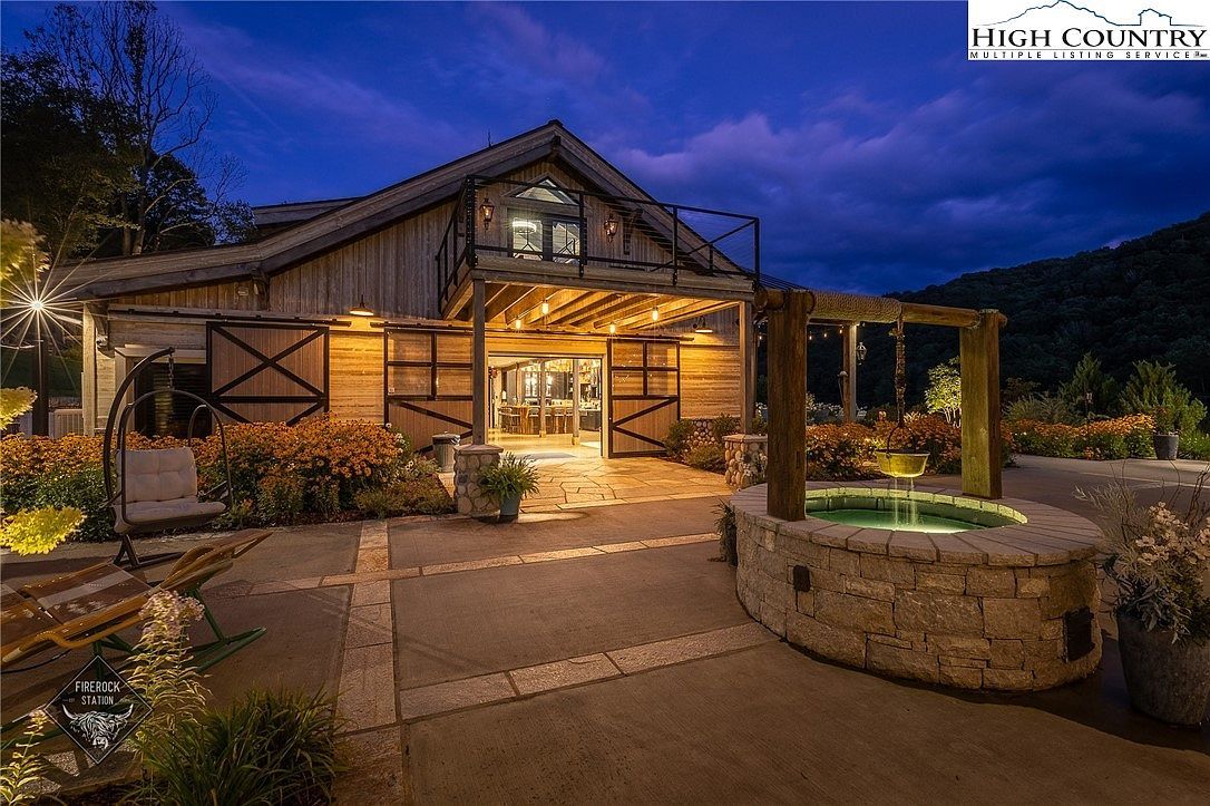 161/231 Firerock Station Trl Sugar Grove, NC 28679 - Thumbnail 4