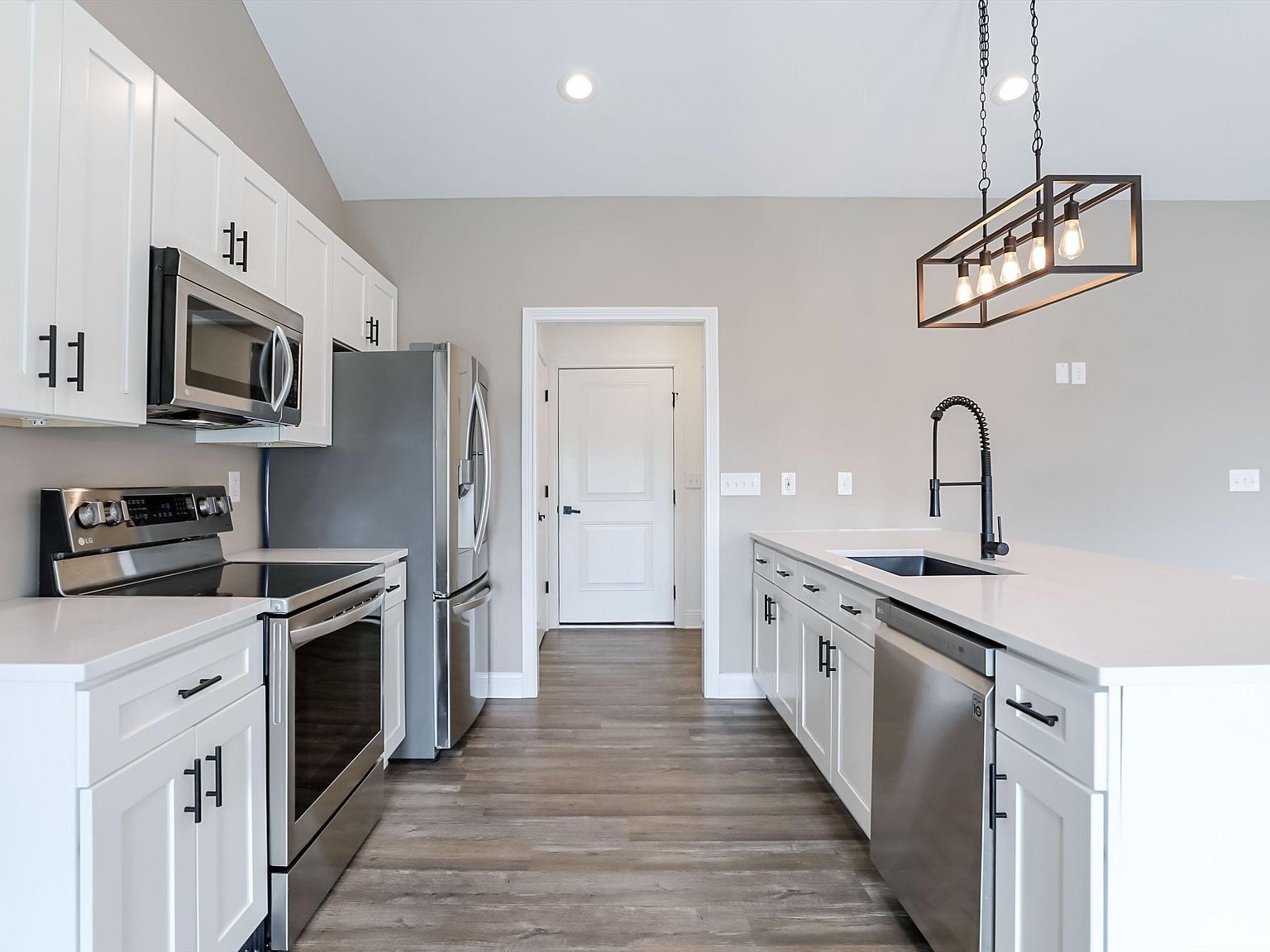 2144 Connie Ct Franklin, IN 46131 - Thumbnail 4