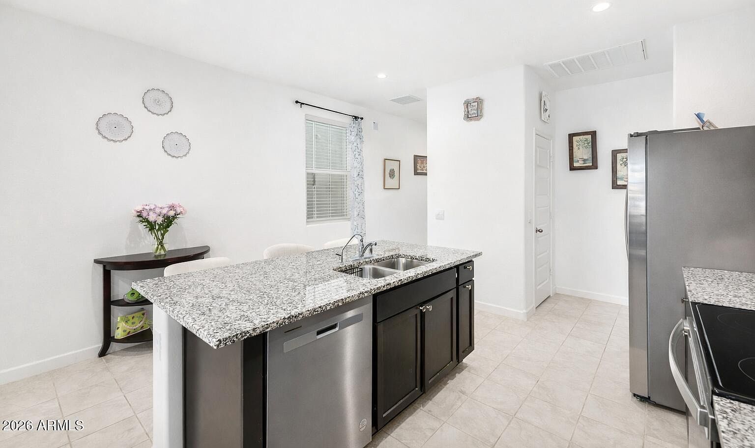 10172 S Holandes Dr Apache Junction, AZ 85120 - Thumbnail 4