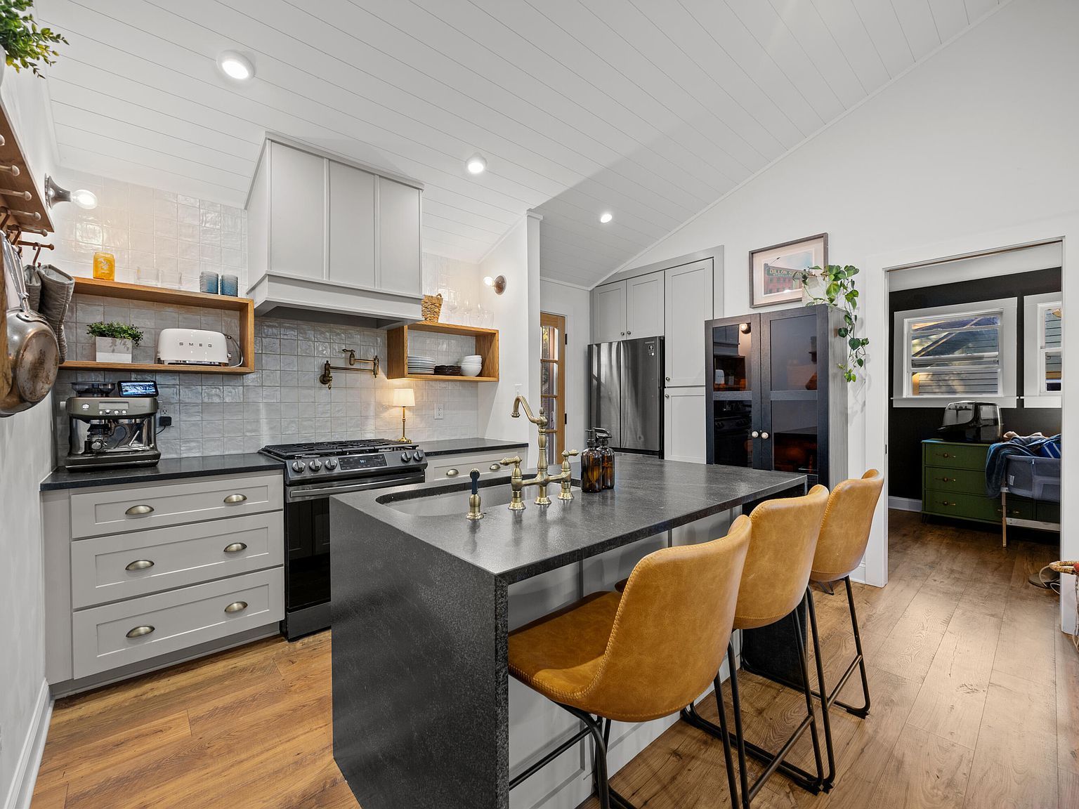 1020 E Jones St Raleigh, NC 27601 - Thumbnail 4