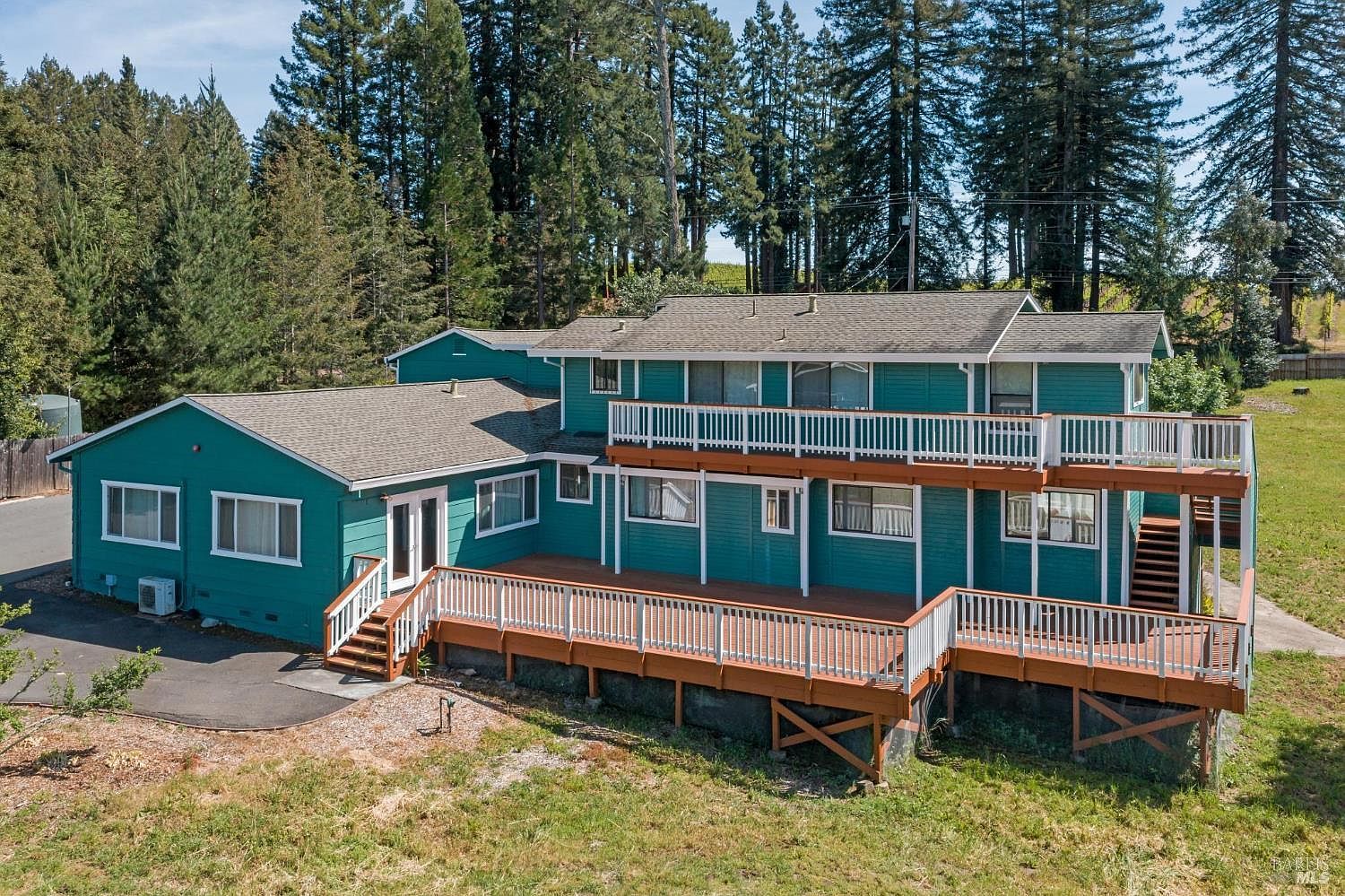 11740 Occidental Rd Sebastopol, CA 95472 - Thumbnail 4