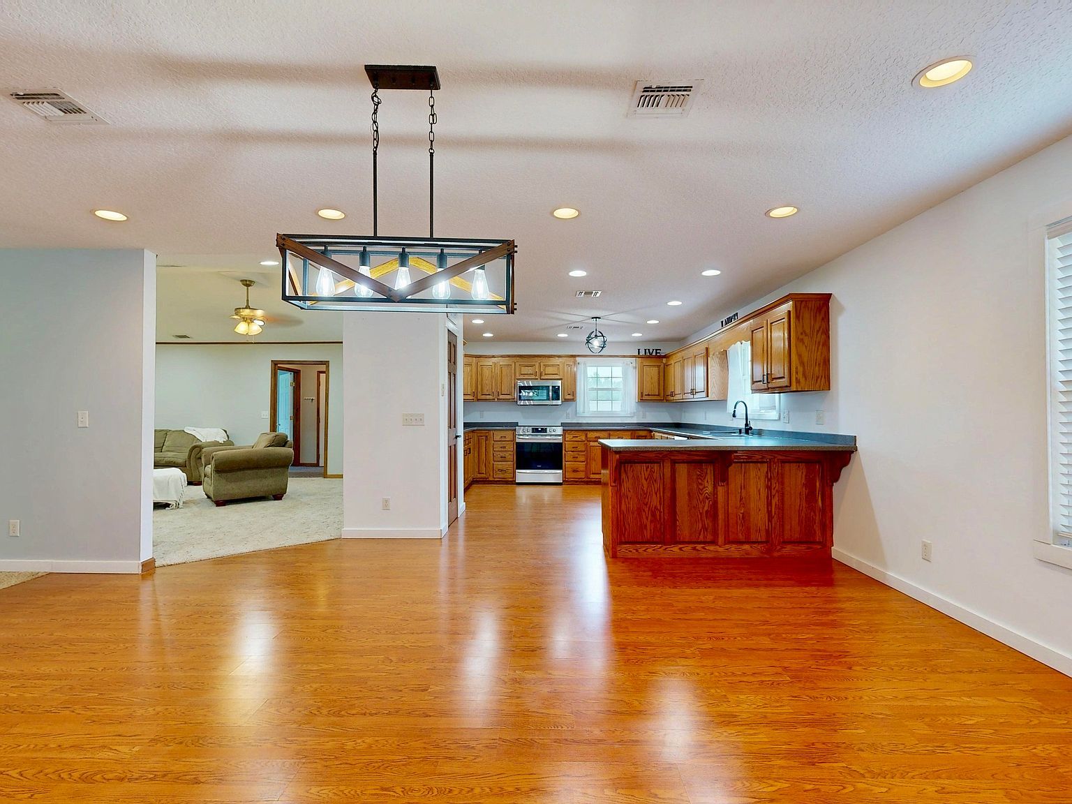 4525 Oak View Rd Waycross, GA 31503 - Thumbnail 4