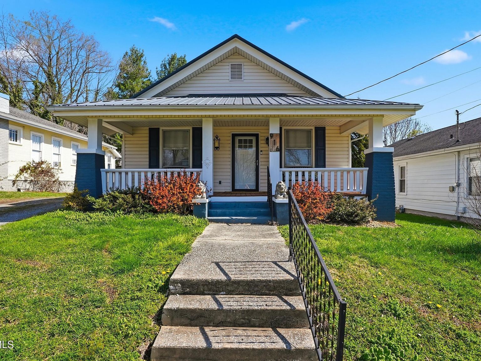 916 E Hillcrest Dr Johnson City, TN 37604 - Thumbnail 4