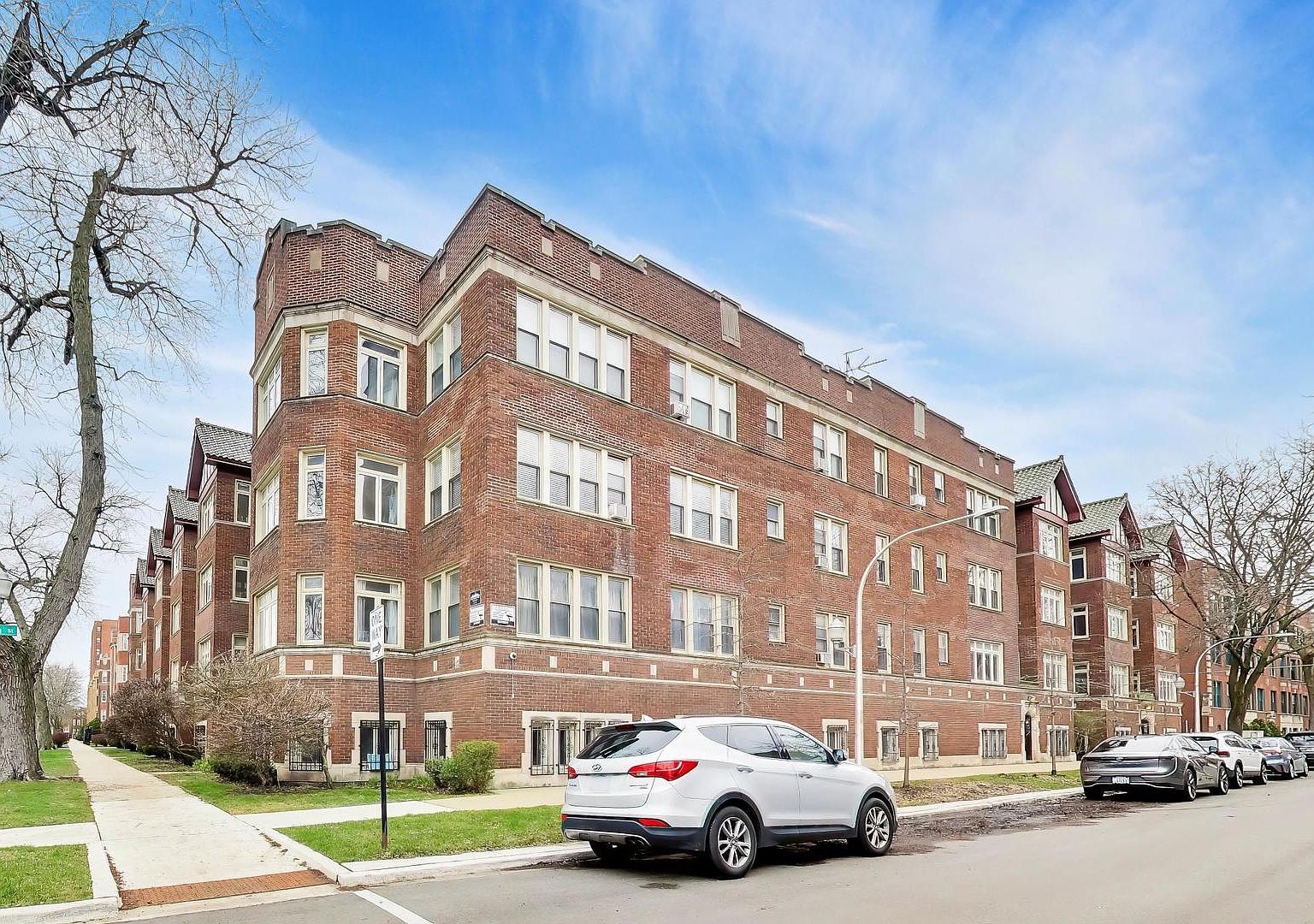 2221 E 68th St #3 Chicago, IL 60649 - Thumbnail 4