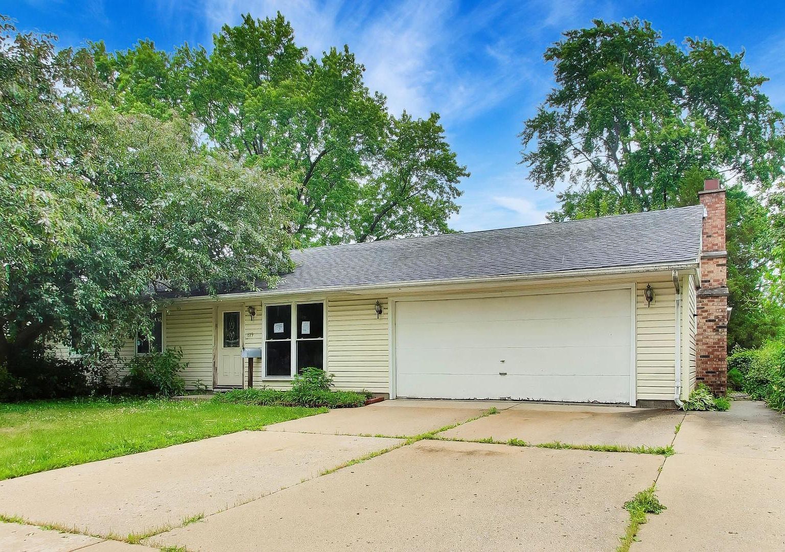 619 Parkside Cir Streamwood, IL 60107 - Thumbnail 4
