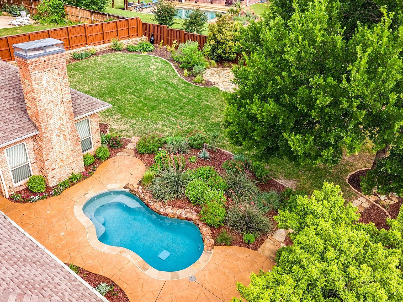 825 Hills Creek Dr McKinney, TX 75072 - Thumbnail 4