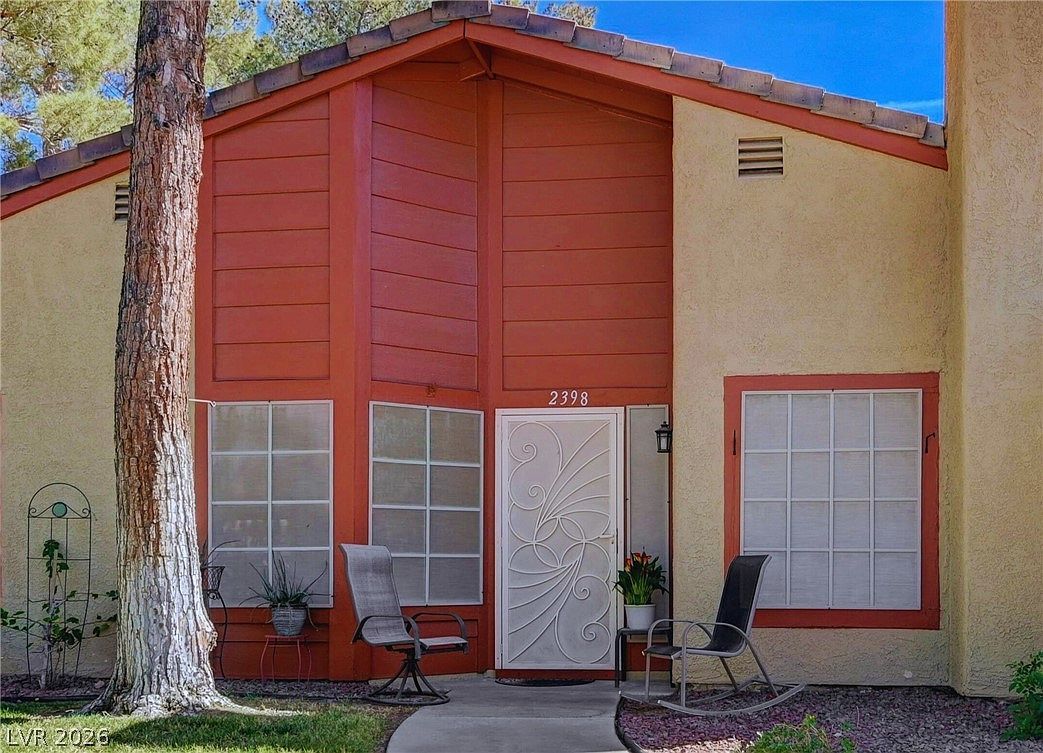 2398 Pickwick Dr Henderson, NV 89014 - Thumbnail 4