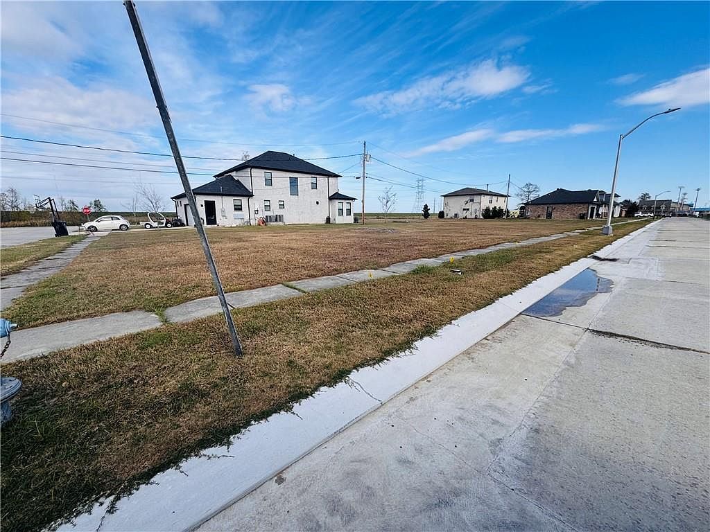 605 Daryl Dr Chalmette, LA 70043 | Land/Lot