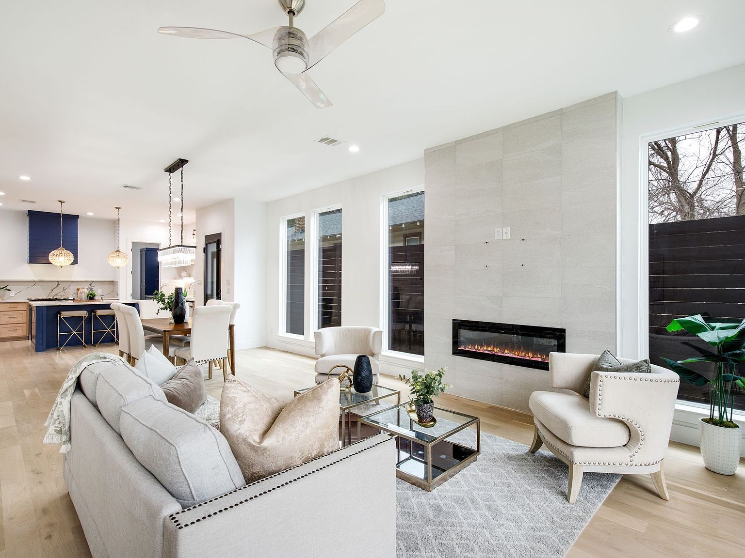 805 S Glasgow Dr Dallas, TX 75223 - Thumbnail 4