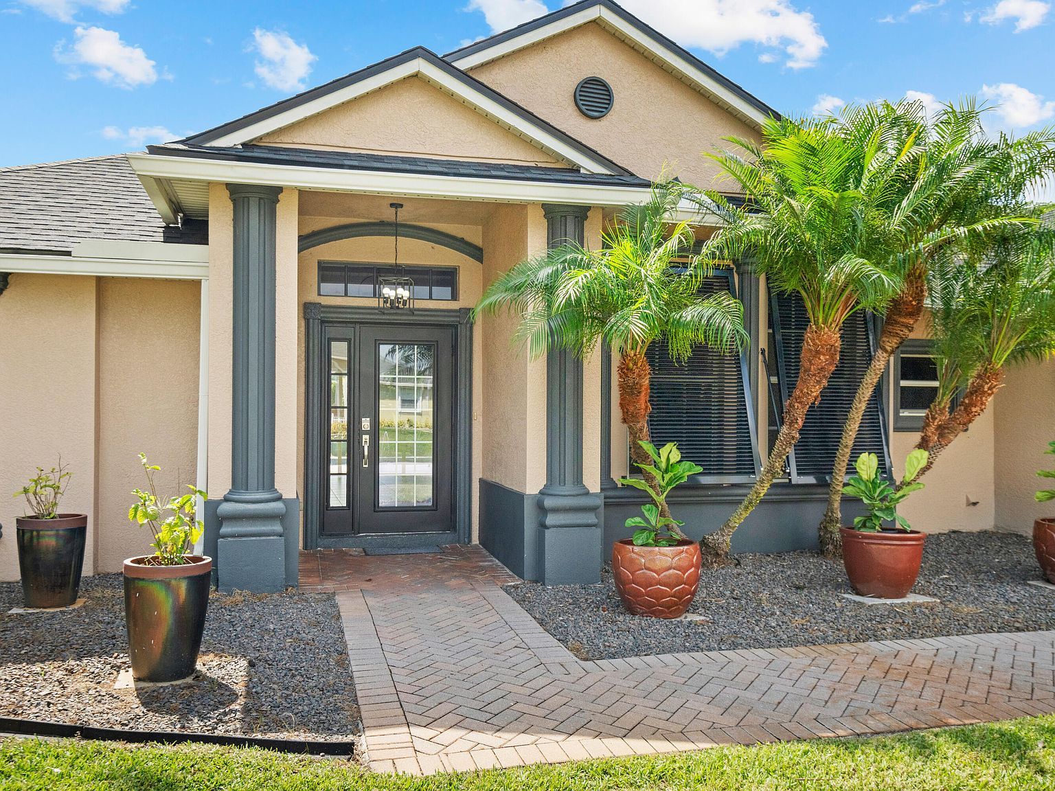 2241 SW Nightingale Ter Port Saint Lucie, FL 34953 - Thumbnail 4