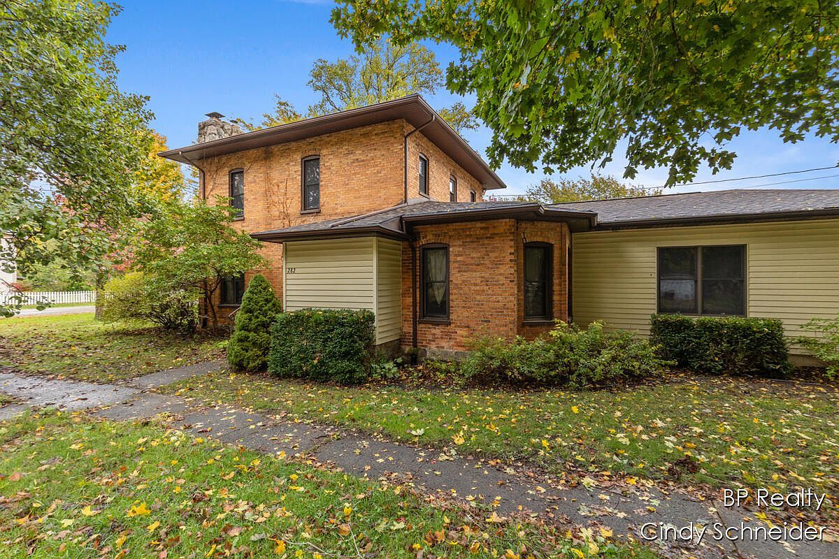 282 N Centre St Marcellus, MI 49067 - Thumbnail 4