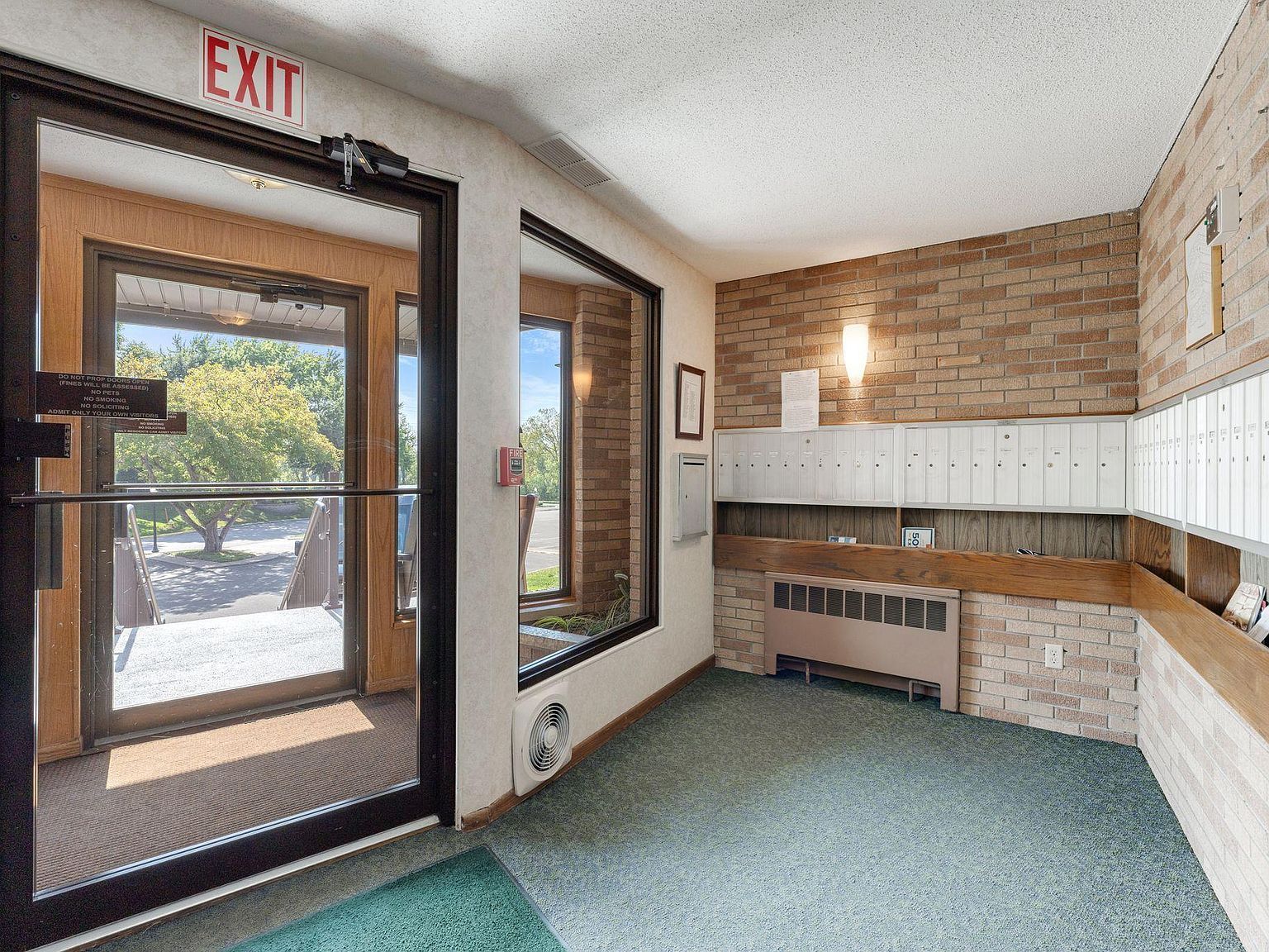 2700 Oxford St N APT 101 Roseville, MN 55113 - Thumbnail 4