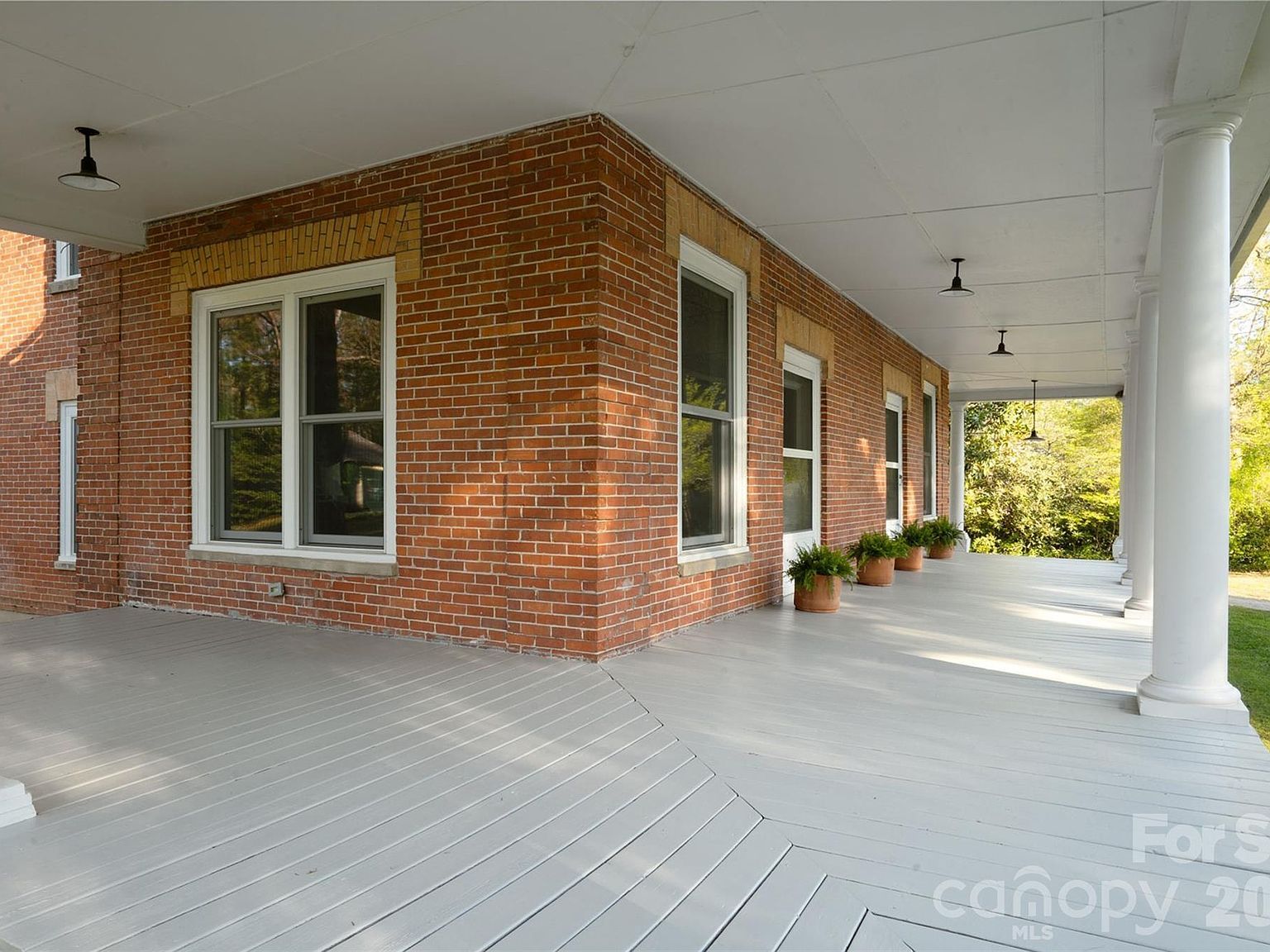 600 E Main St Brevard, NC 28712 - Thumbnail 4