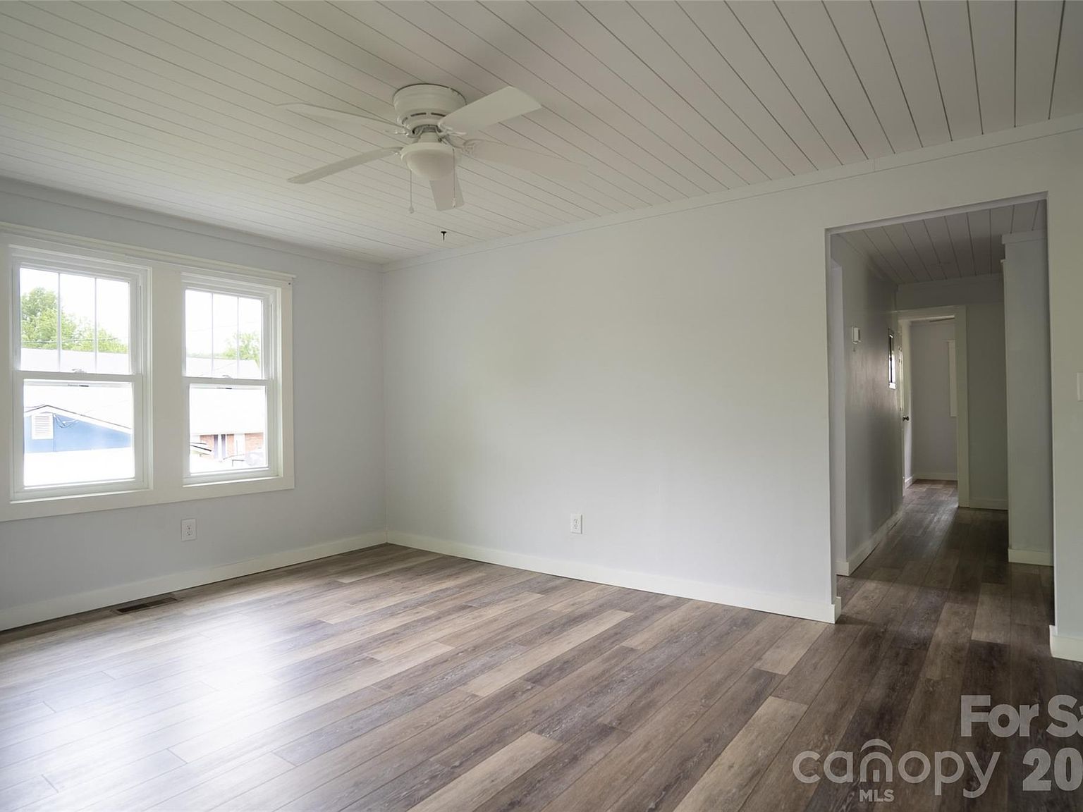 250 Oakdale St Brevard, NC 28712 - Thumbnail 4