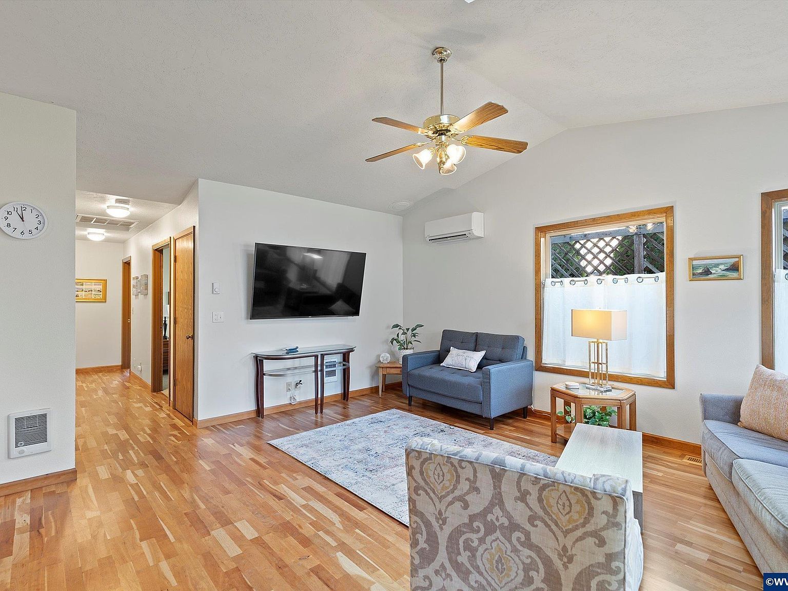 1420 SW Fairway Dr Waldport, OR 97394 - Thumbnail 4