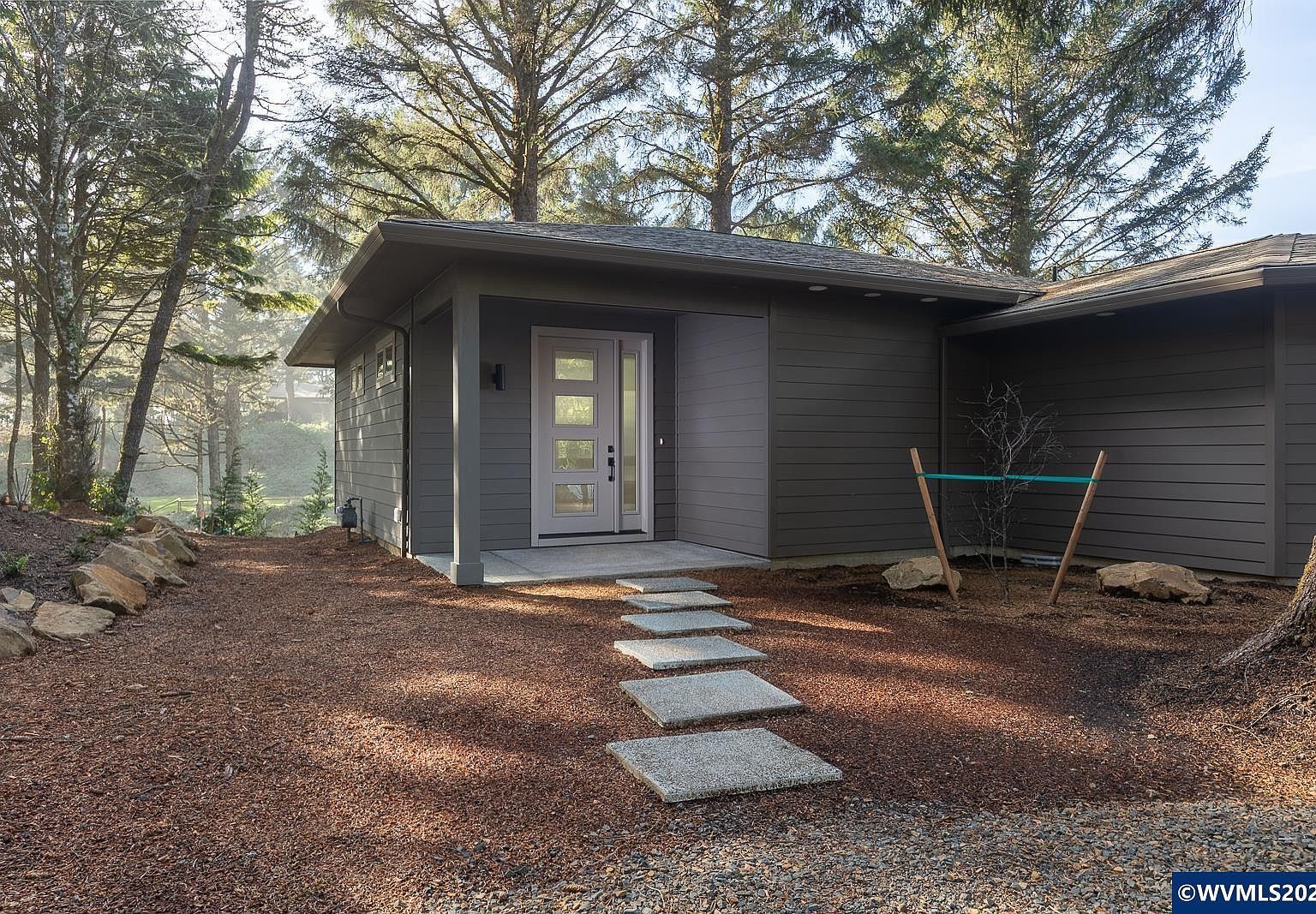 105 W Bay Point Rd Gleneden Beach, OR 97388 - Thumbnail 4