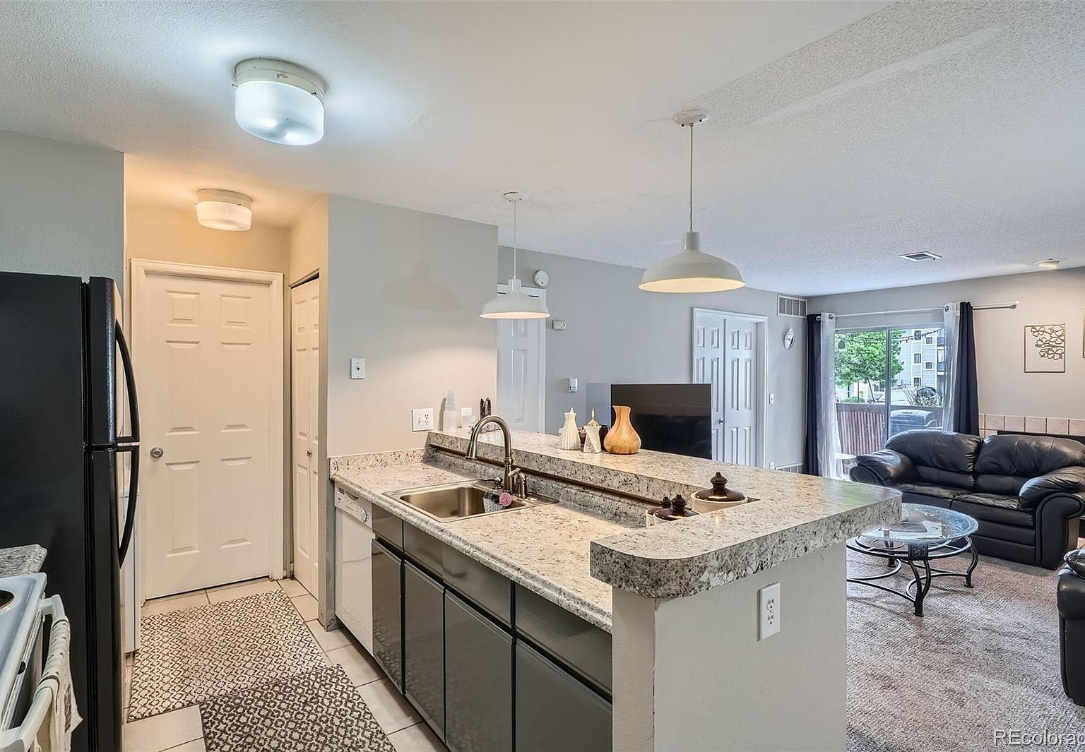 2575 S Syracuse Way APT B107 Denver, CO 80231 - Thumbnail 4