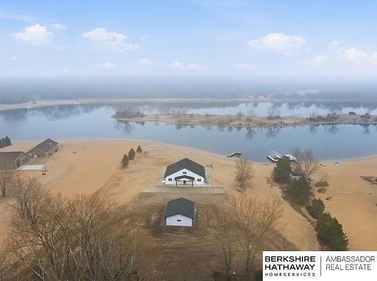 3040 Whitetail Ln Morse Bluff, NE 68648 - Thumbnail 4