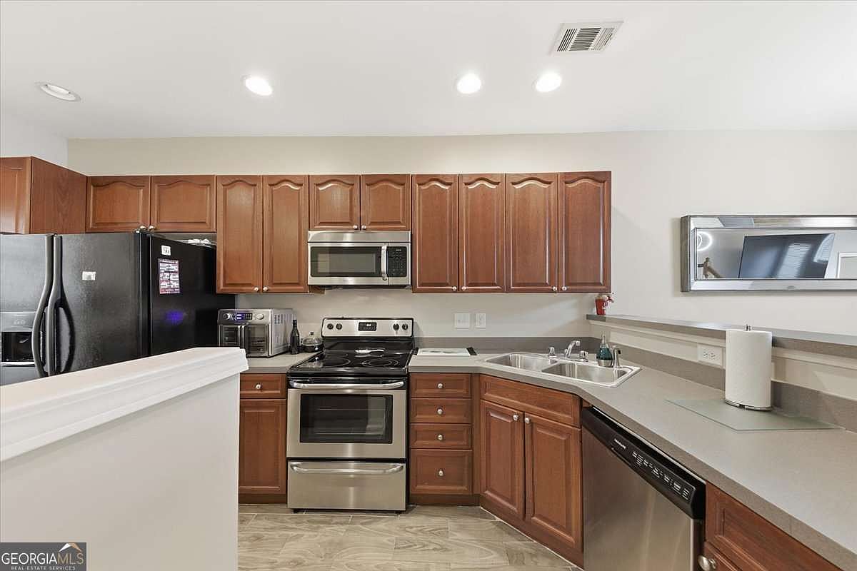 1984 Hoods Fort Cir NW #23 Kennesaw, GA 30144 - Thumbnail 4