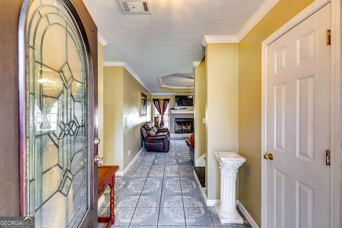 1245 Shamrock Hill Cir Loganville, GA 30052 - Thumbnail 4