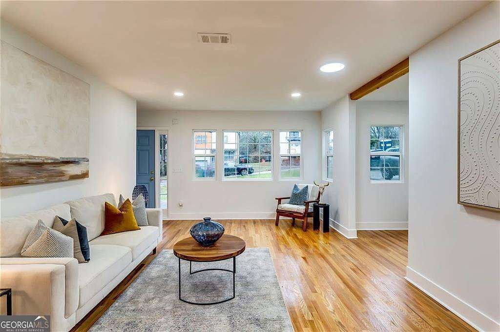 2886 Joyce Ave Decatur, GA 30032 - Thumbnail 4