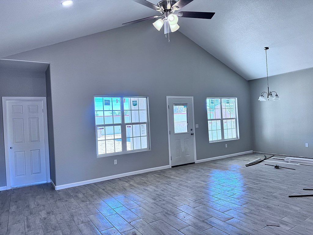 2006 S Park St Pecos, TX 79772 - Thumbnail 4