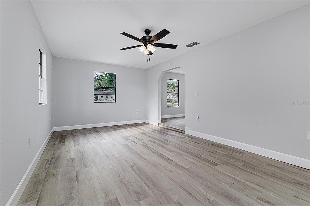 4132 Chowen Dr Lakeland, FL 33810 - Thumbnail 4