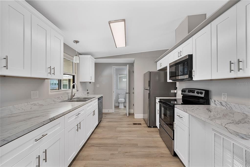 2055 Floral Ave Lot 117 Bartow, FL 33830 - Thumbnail 4