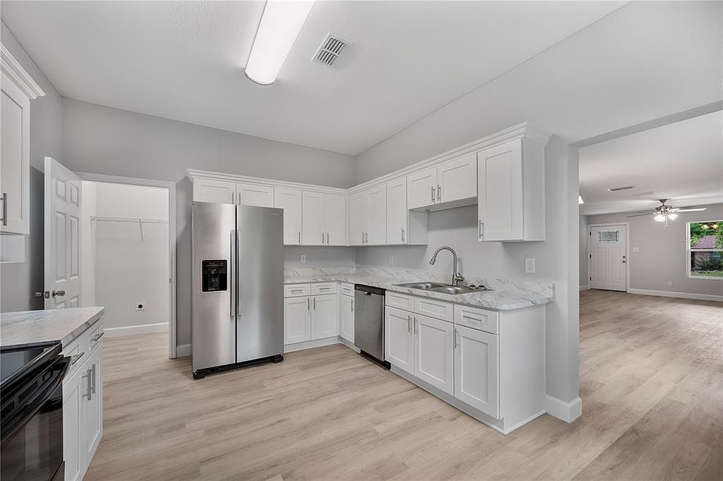 4885 Cherry Dr Mulberry, FL 33860 - Thumbnail 4