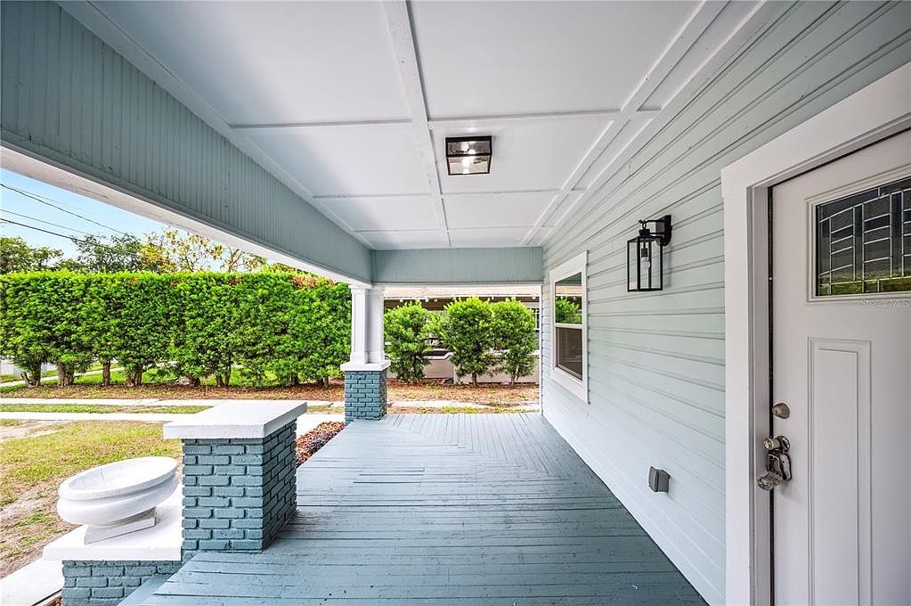 717 Frank Lloyd Wright Way Lakeland, FL 33803 - Thumbnail 4