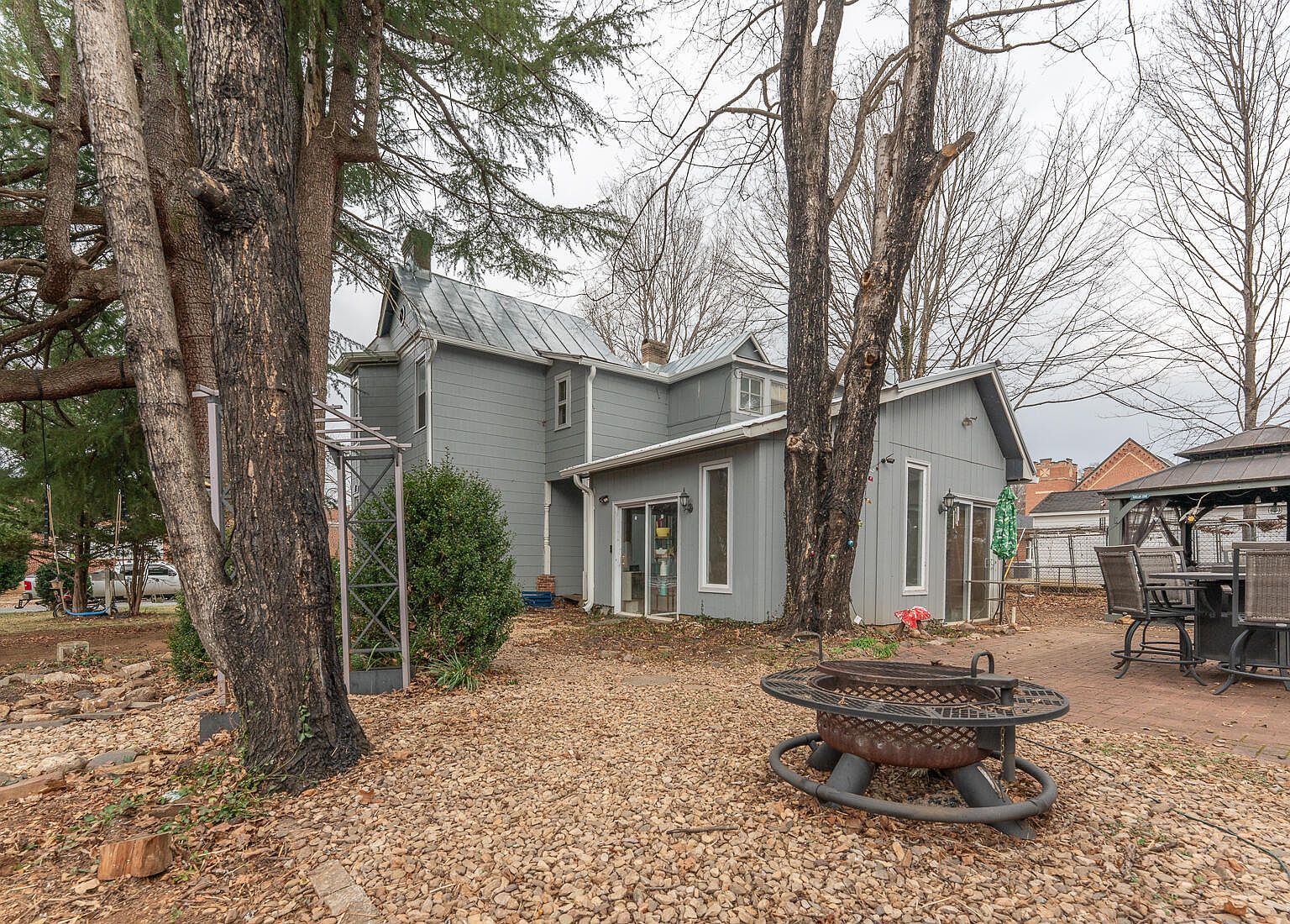 2354 Chestnut Ave Buena Vista, VA 24416 - Thumbnail 4