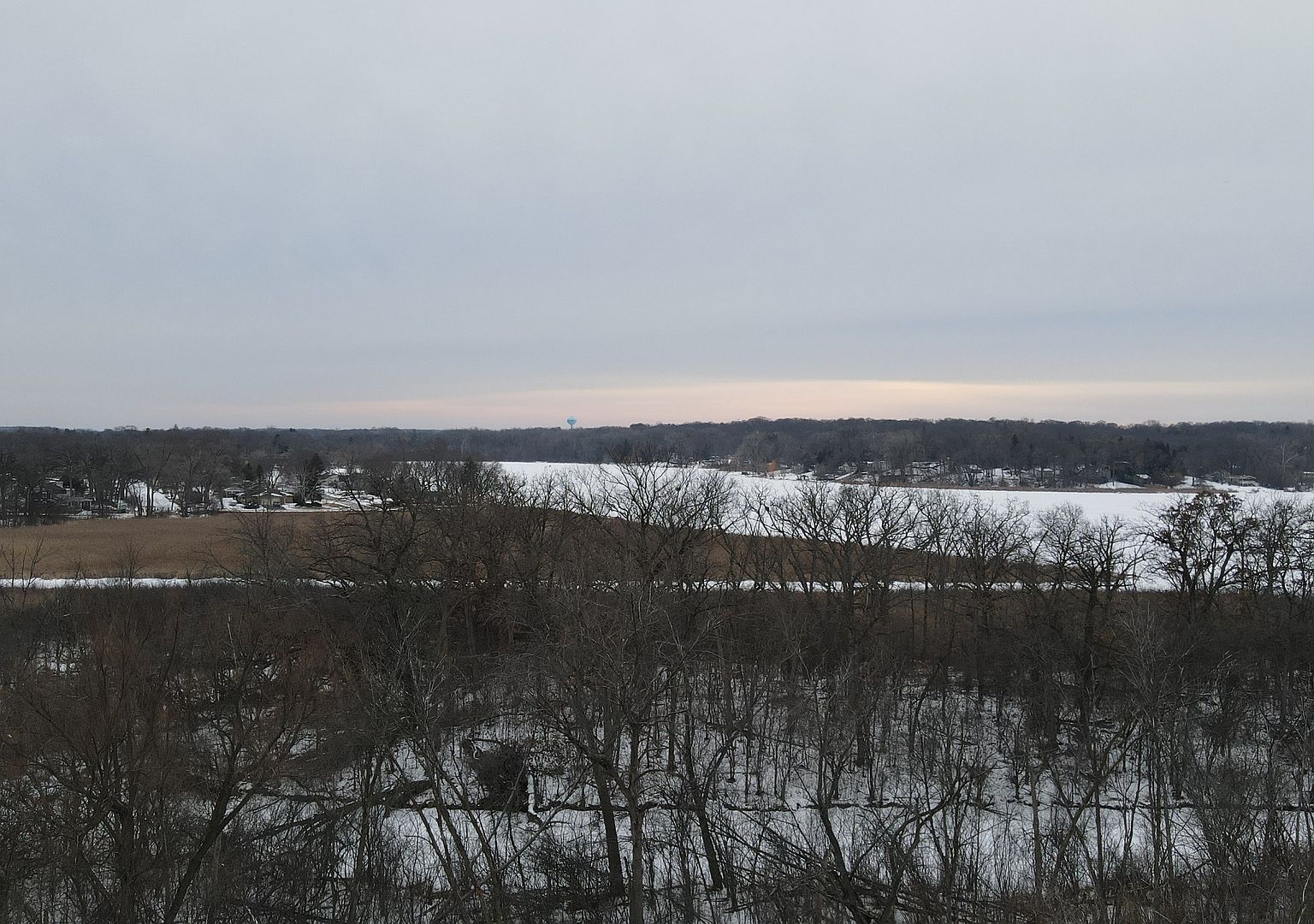 605 Rollins Rd Ingleside, IL 60041 - Thumbnail 4