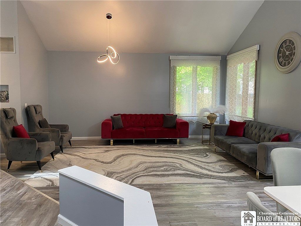 6015 Whitegate Xing East Amherst, NY 14051 - Thumbnail 4