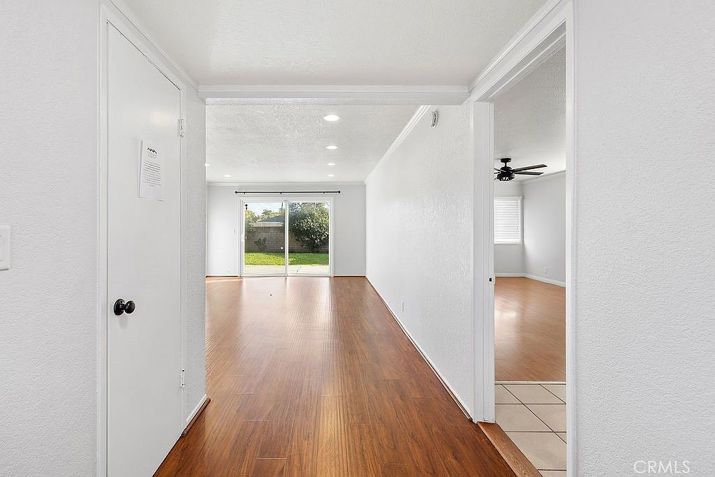 928 E Meats Ave Orange, CA 92865 - Thumbnail 4