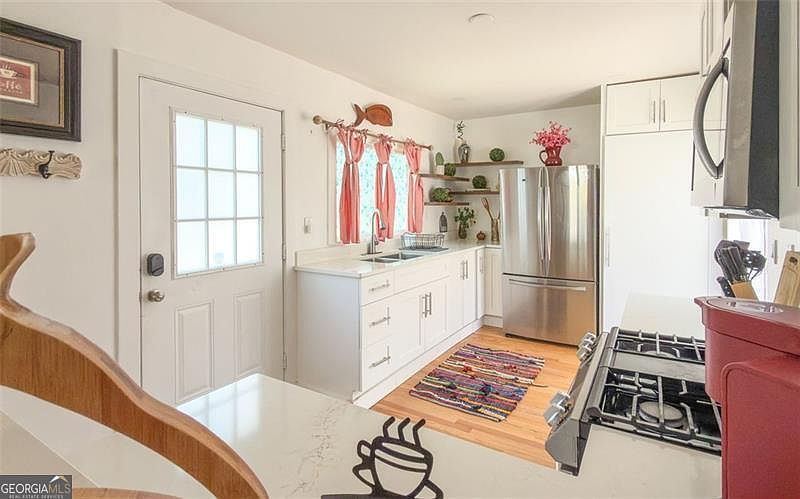 1450 Hawthorne Way East Pt, GA 30344 - Thumbnail 4