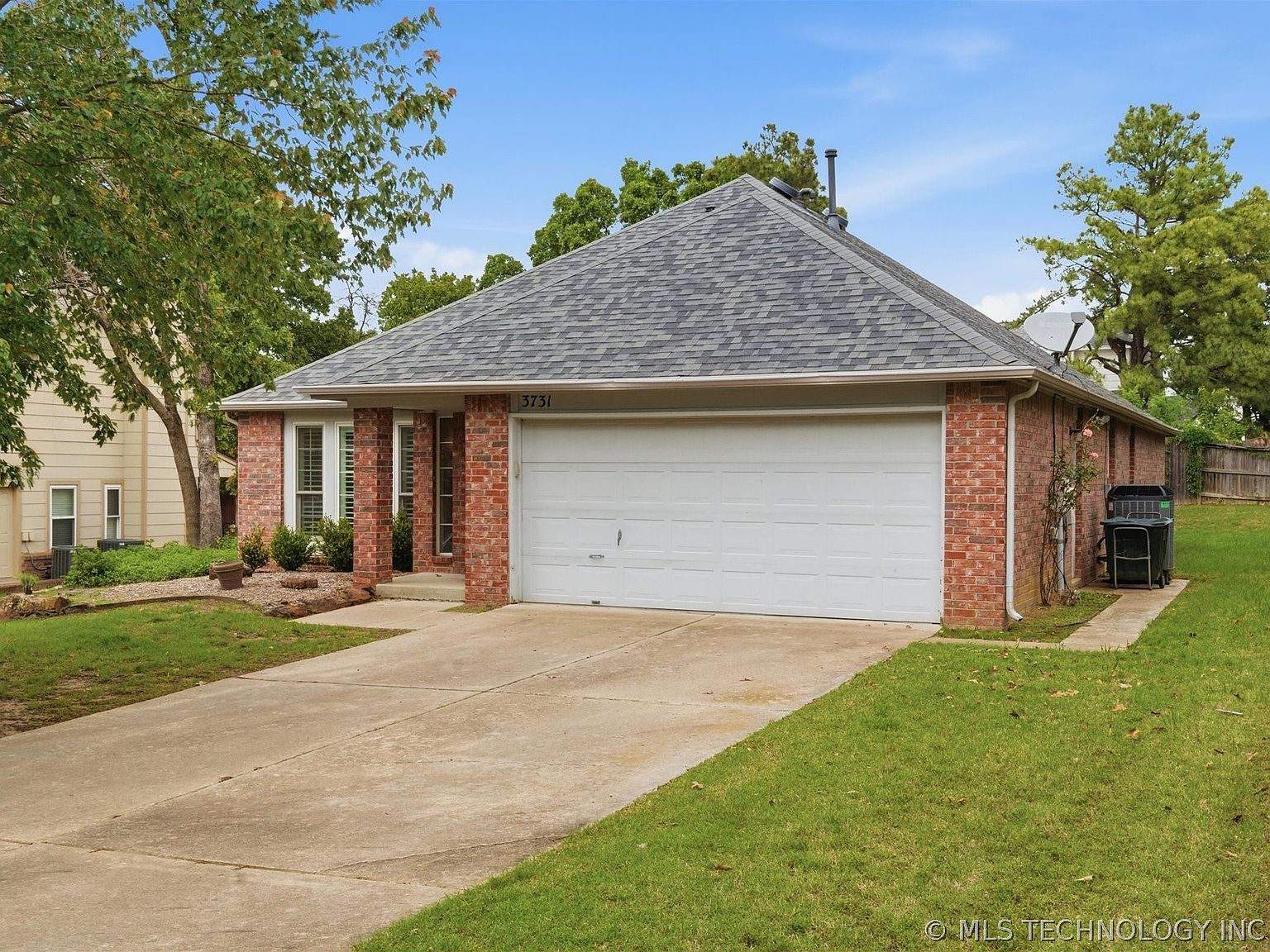 3731 S 74th Westplace Tulsa, OK 74107 - Thumbnail 4