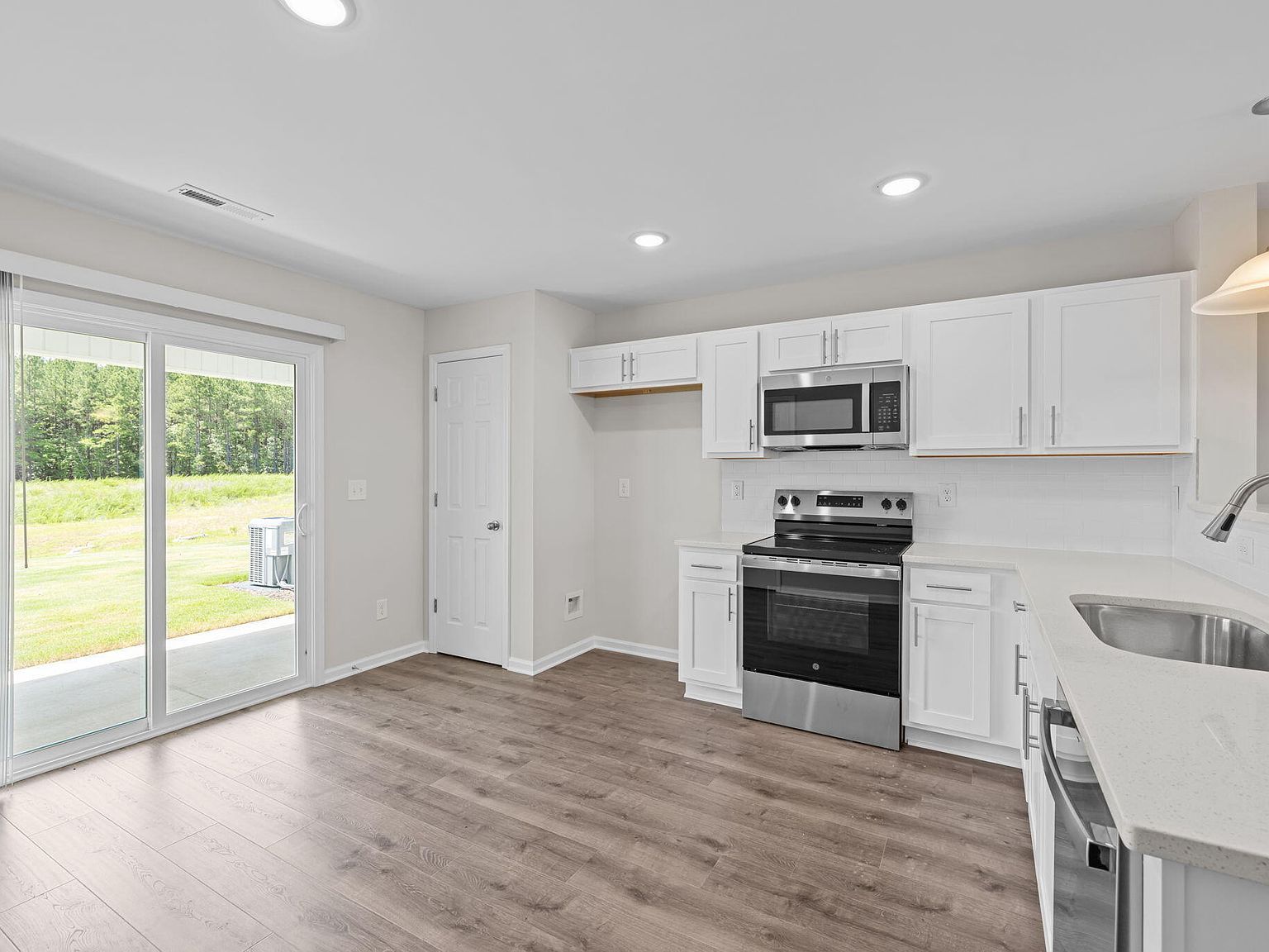 1103 Brookrun Dr Oxford, NC 27565 - Thumbnail 4