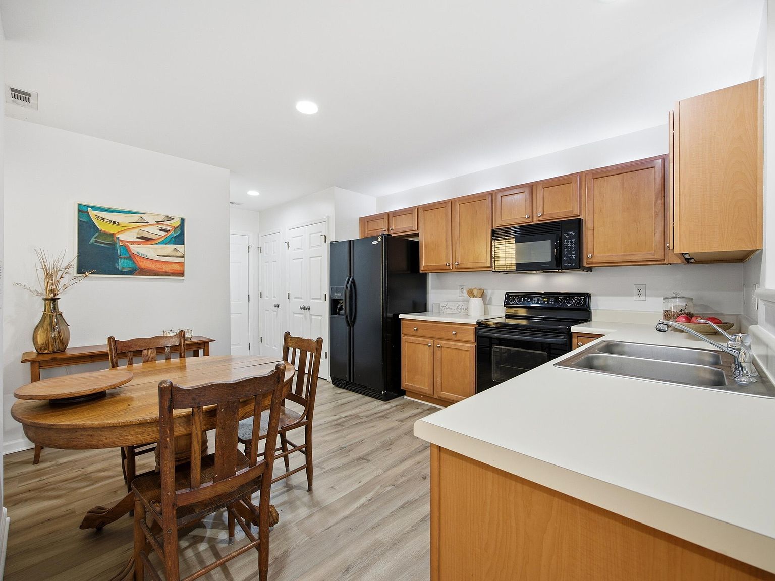 2604 Vega Ct Raleigh, NC 27614 - Thumbnail 4