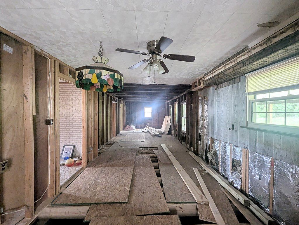 604 N 7th Ave Paden City, WV 26159 - Thumbnail 4