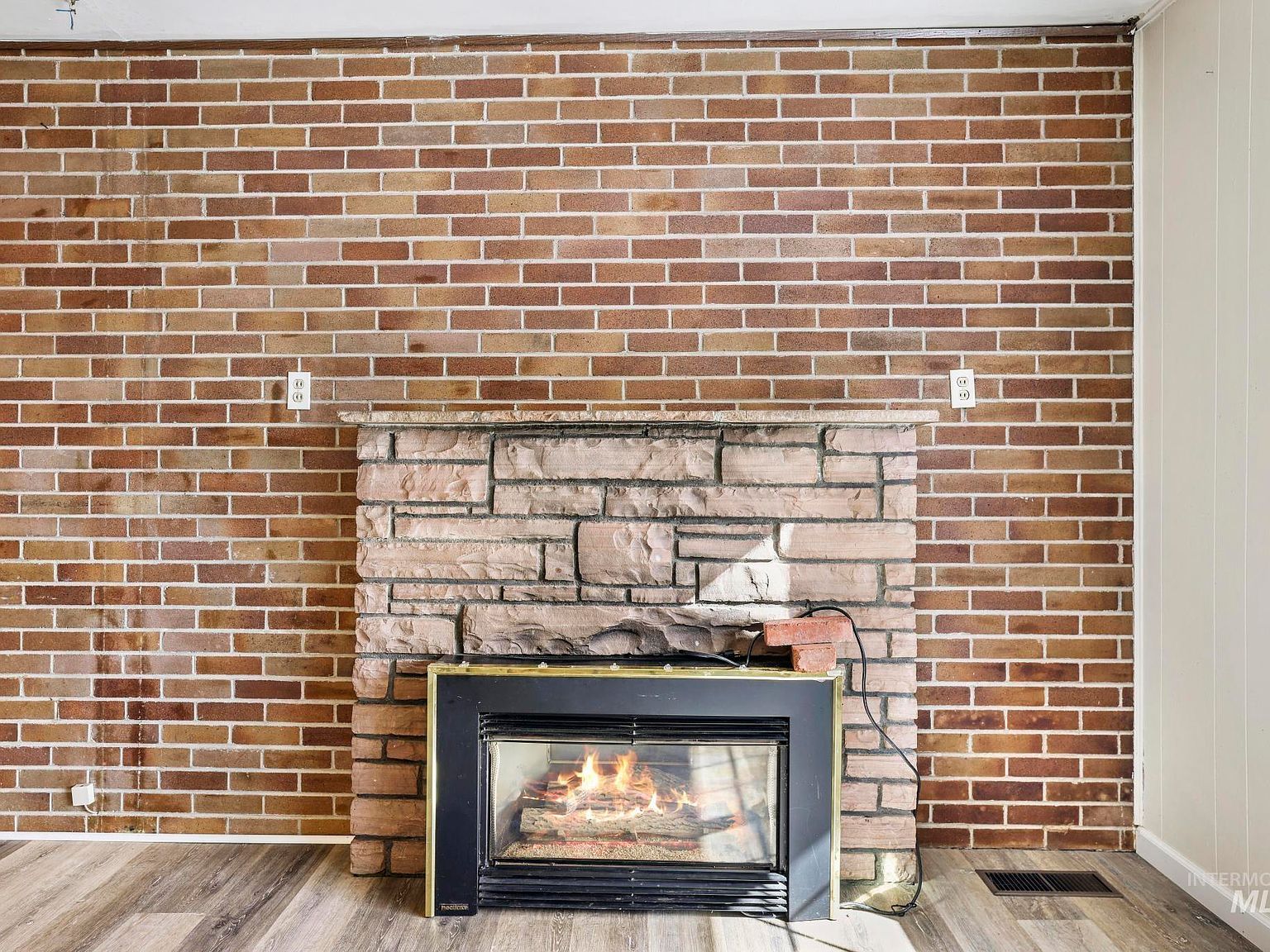 929 Nevada St Gooding, ID 83330 - Thumbnail 4