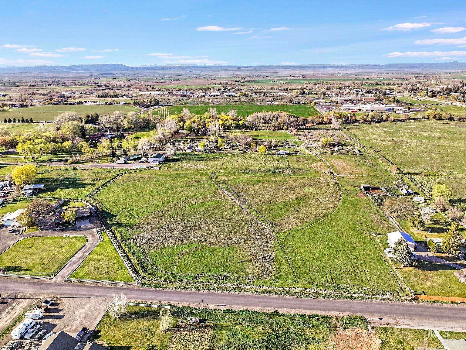 PARCEL 1 14th Ave W Gooding, ID 83330 - Thumbnail 4